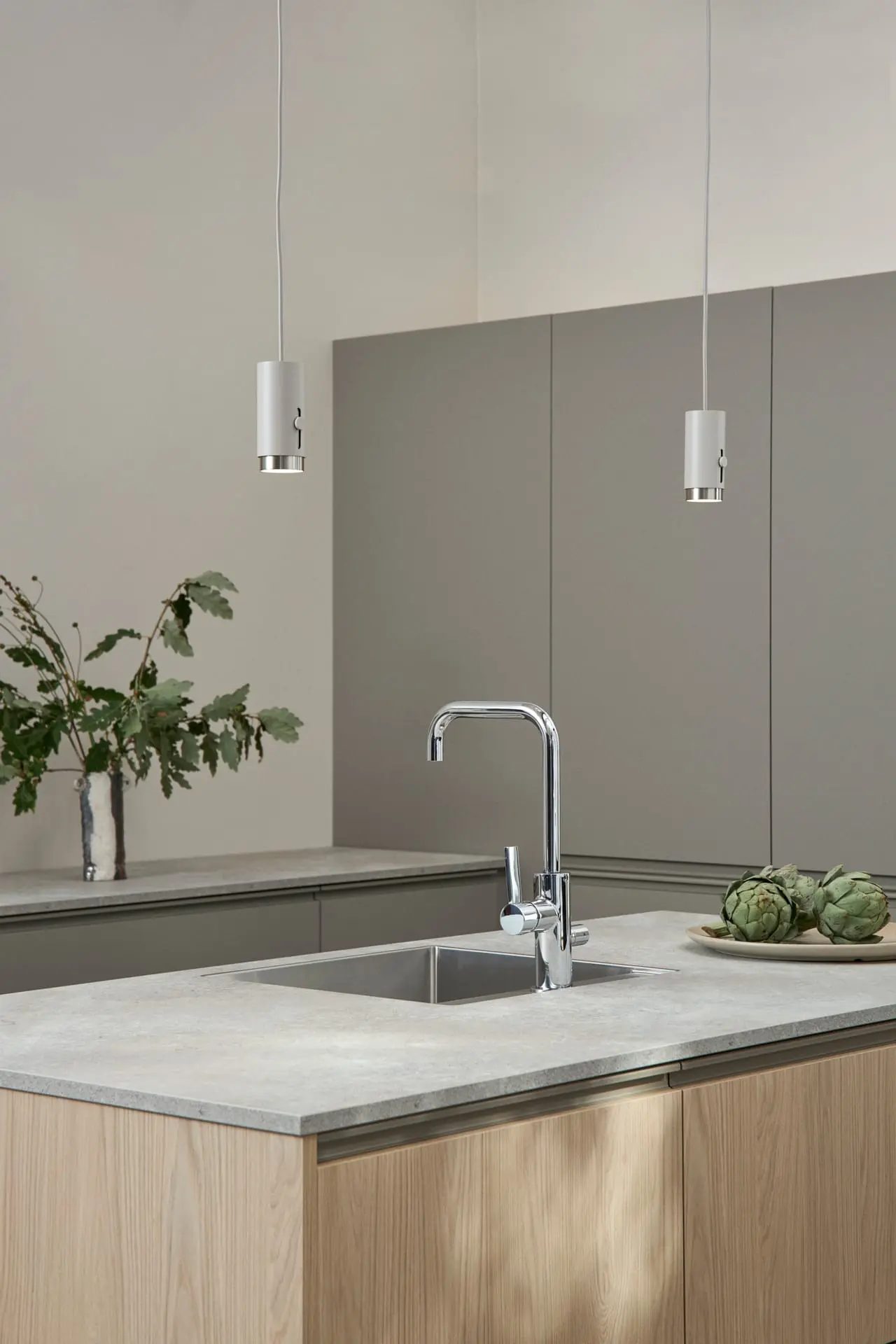 The Sociable Lamp gallery image 4